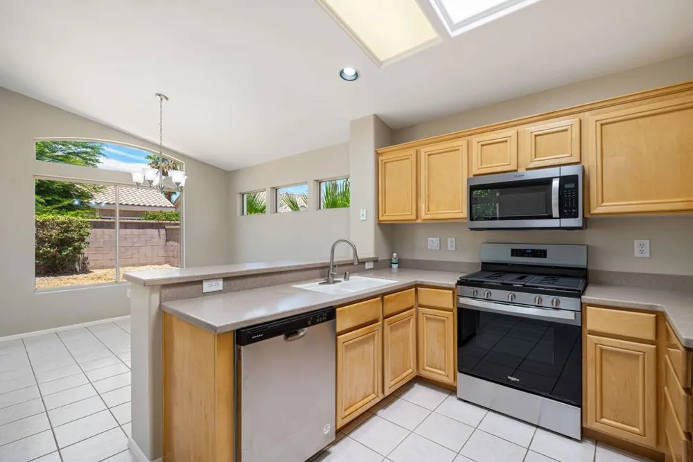 78930 Champagne Lane Palm Desert, CA 92211