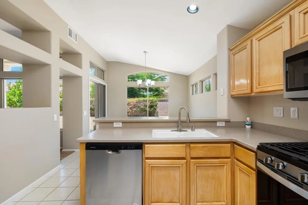 78930 Champagne Lane Palm Desert, CA 92211