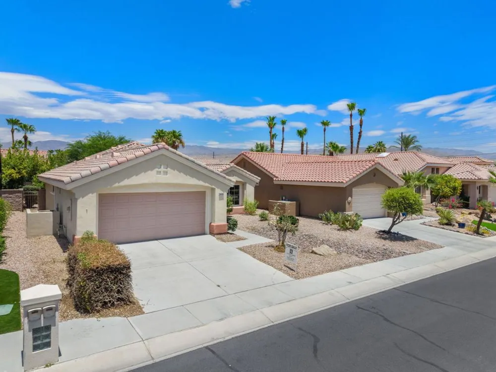 78930 Champagne Lane Palm Desert, CA 92211