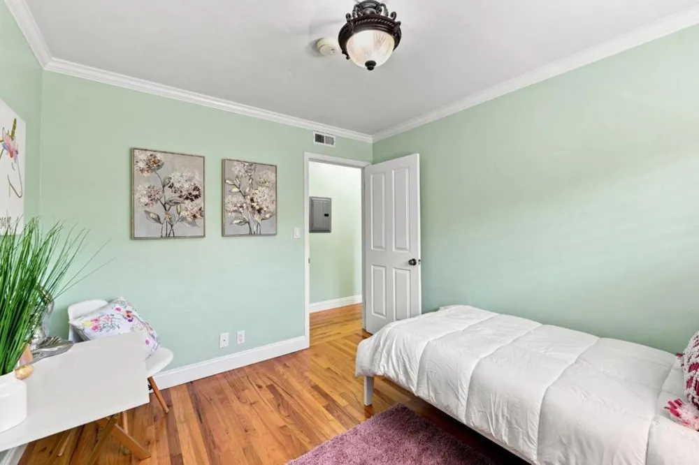 961 S Daniel Way San Jose, CA 95128
