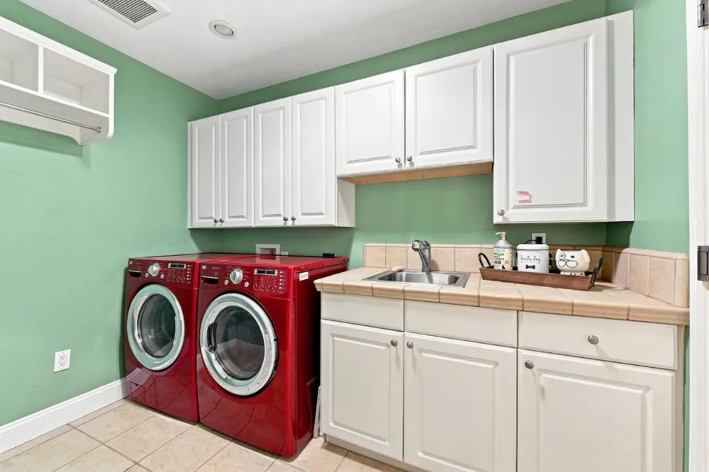 961 S Daniel Way San Jose, CA 95128