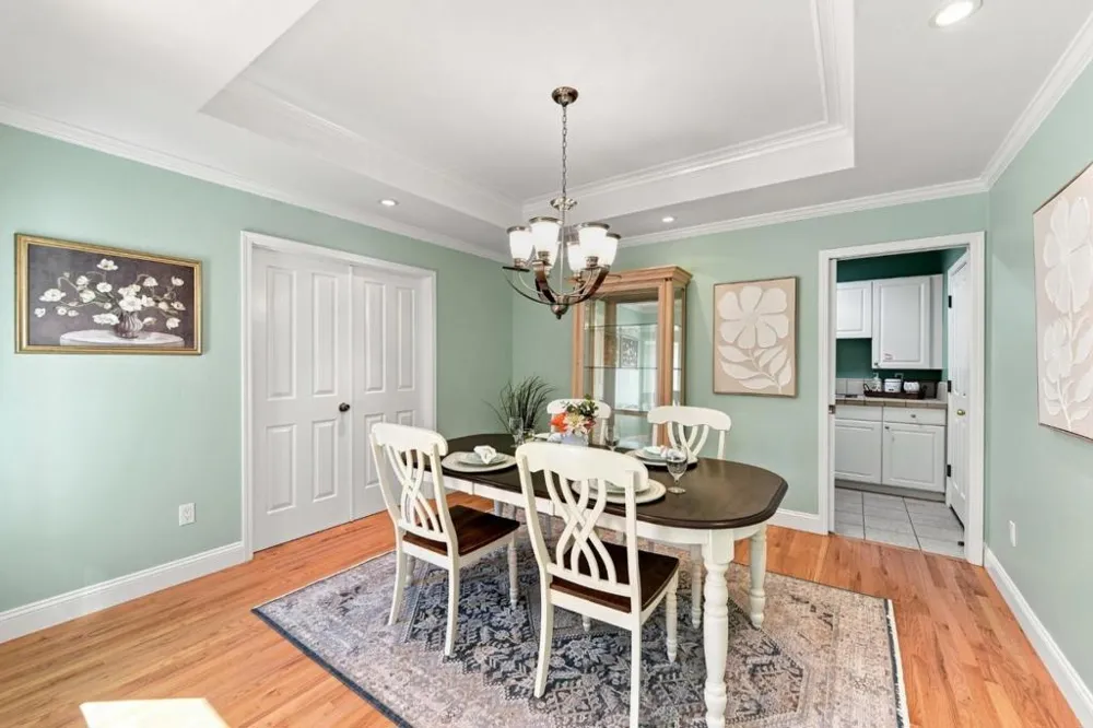 961 S Daniel Way San Jose, CA 95128