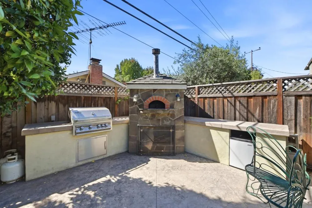 961 S Daniel Way San Jose, CA 95128