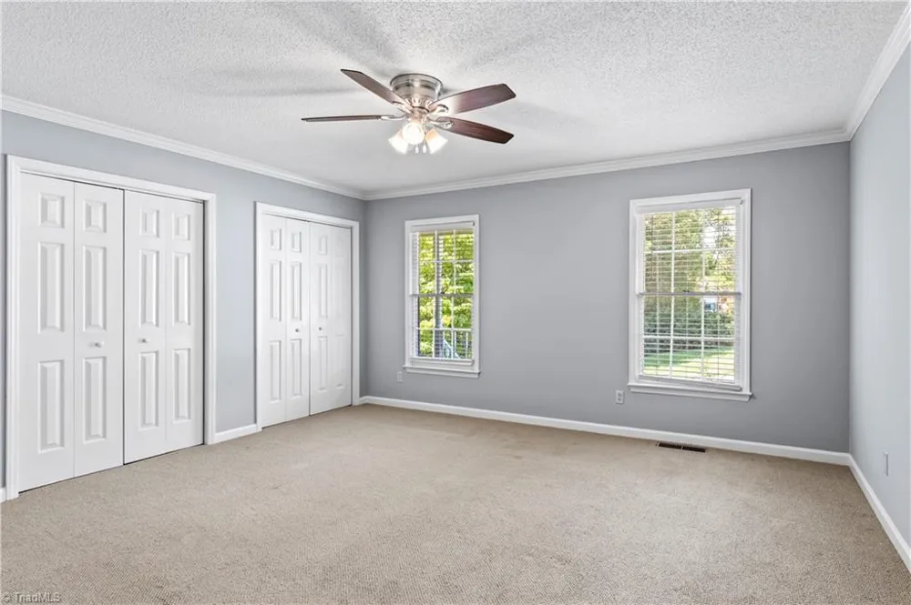 2513 Newington Court Clemmons, NC 27012
