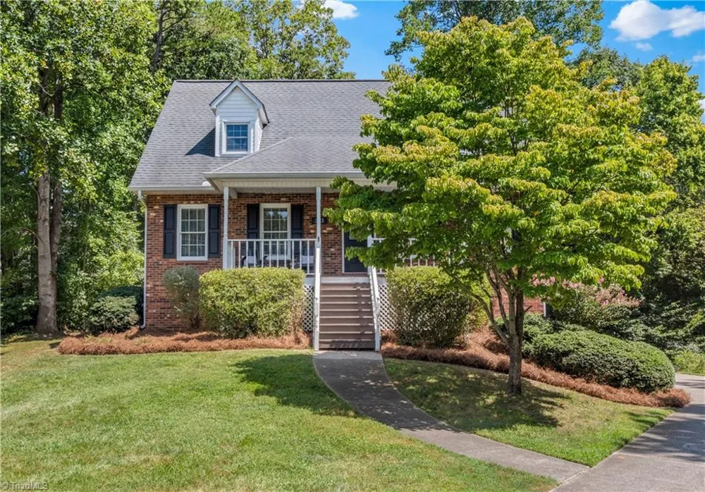 2513 Newington Court Clemmons, NC 27012