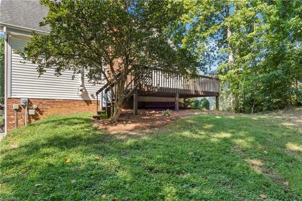 2513 Newington Court Clemmons, NC 27012