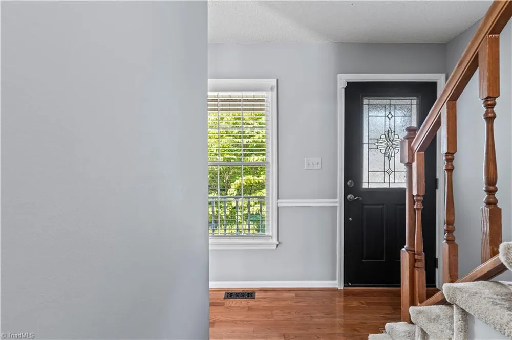 2513 Newington Court Clemmons, NC 27012