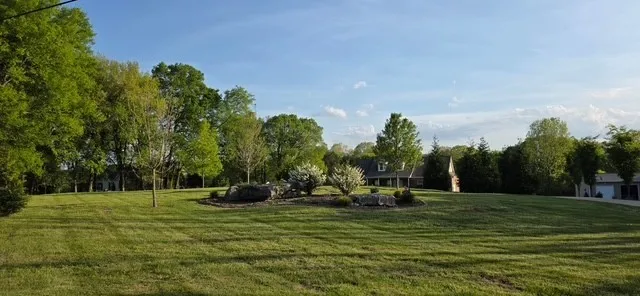 1412 Iron Bridge Rd Columbia, TN 38401