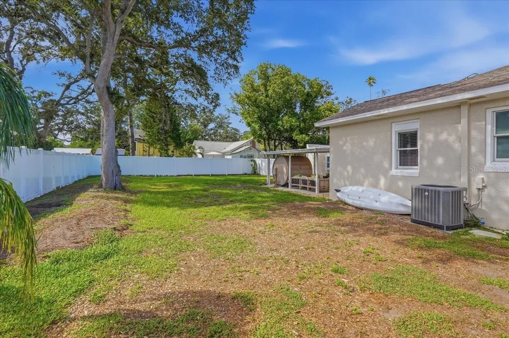 1161 SEDEEVA STREET Clearwater, FL 33755