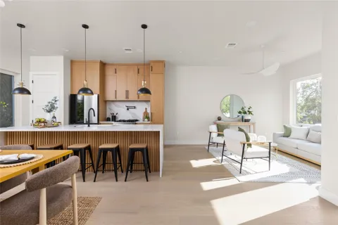 100 W Odell Street #1
