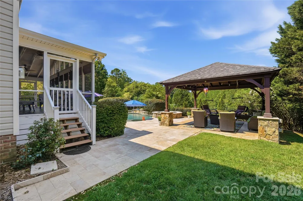 14720 Bridle Trace Lane Pineville, NC 28134