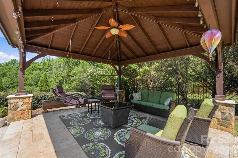 14720 Bridle Trace Lane Pineville, NC 28134