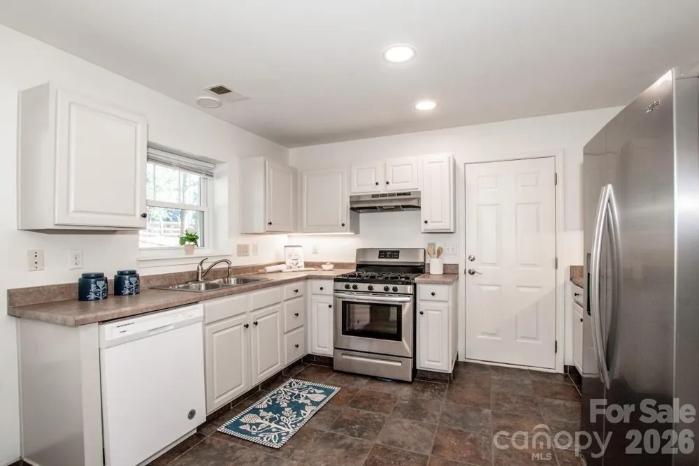 7605 Wynstone Ridge Circle Huntersville, NC 28078