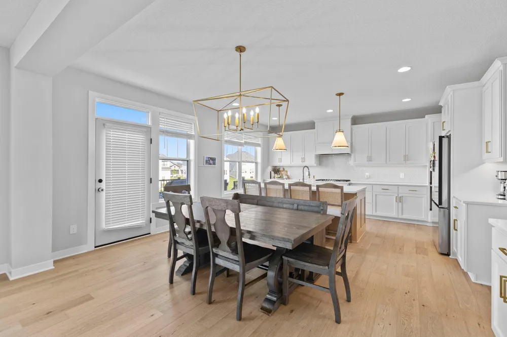 10166 Shadyview Lane Maple Grove, MN 55311
