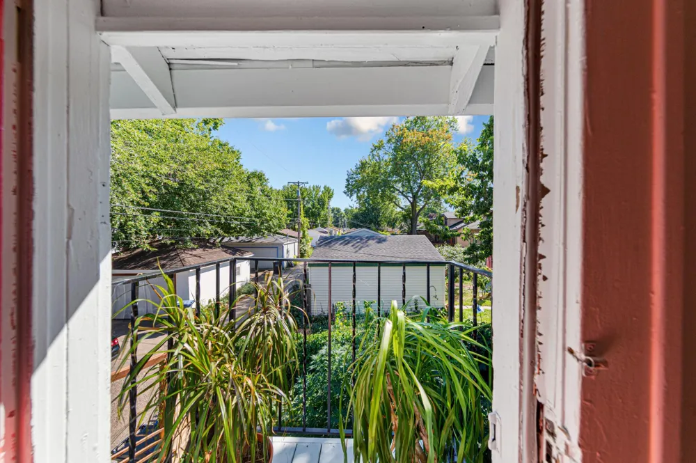 1009 E 42nd Street Minneapolis, MN 55407