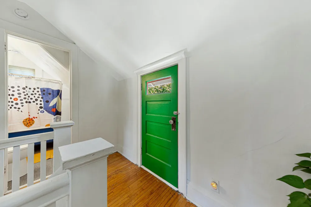 1009 E 42nd Street Minneapolis, MN 55407