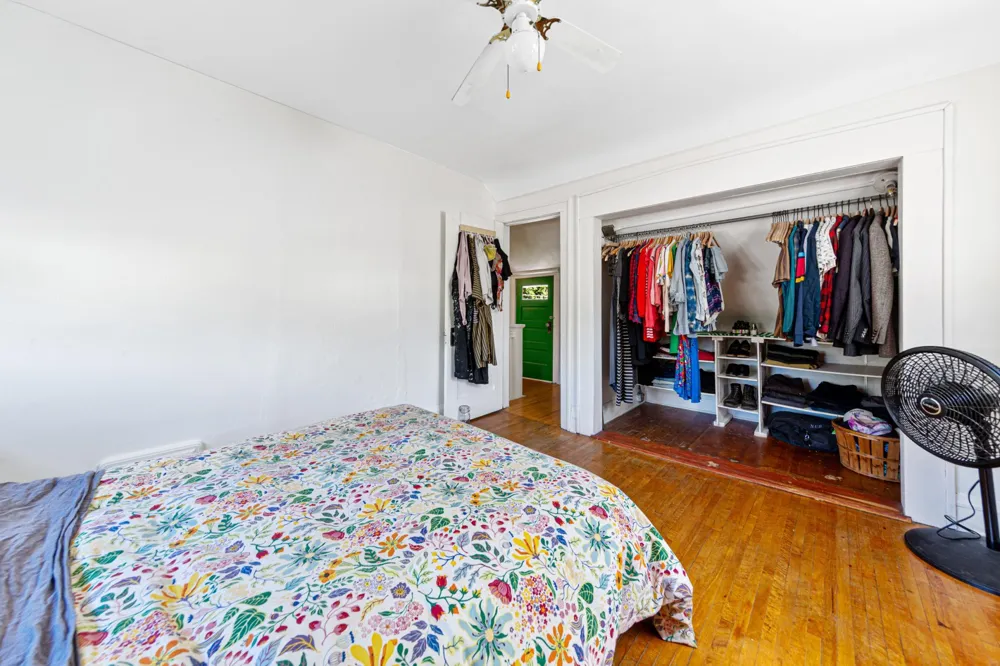 1009 E 42nd Street Minneapolis, MN 55407