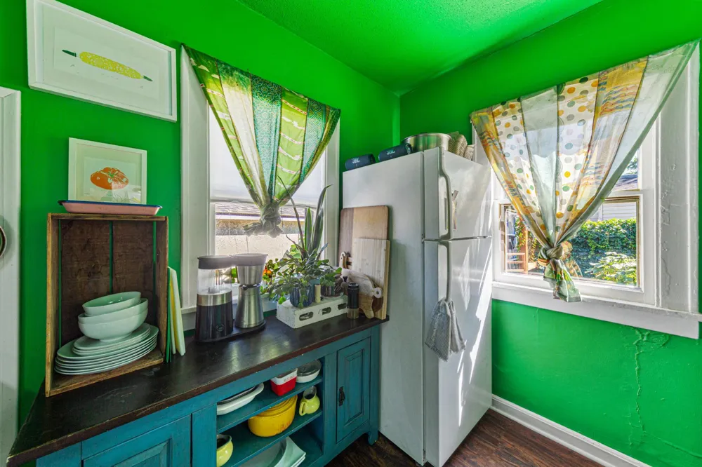 1009 E 42nd Street Minneapolis, MN 55407