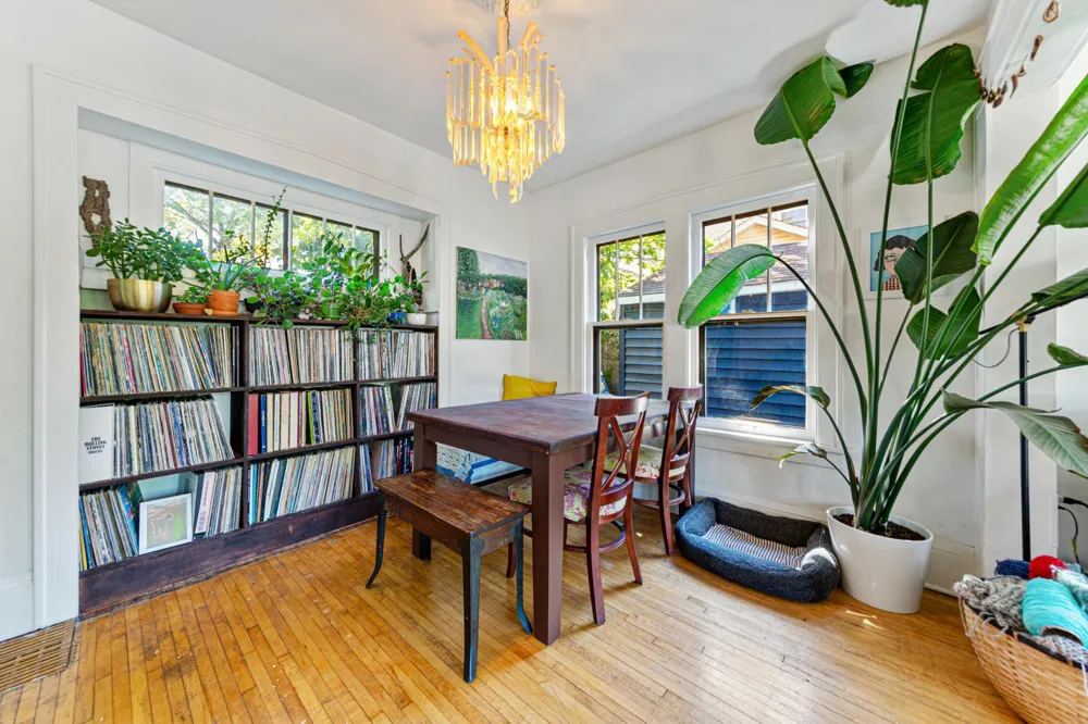 1009 E 42nd Street Minneapolis, MN 55407
