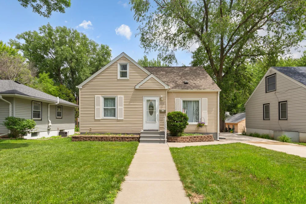 3229 Texas Avenue S Saint Louis Park, MN 55426