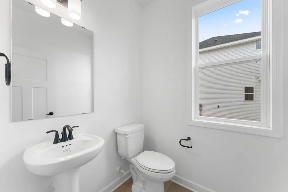 642 Sierra Parkway Waconia, MN 55387