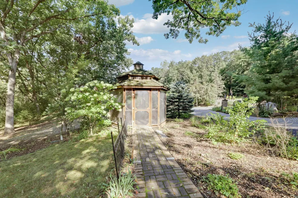 4450 138th Court W Rosemount, MN 55068