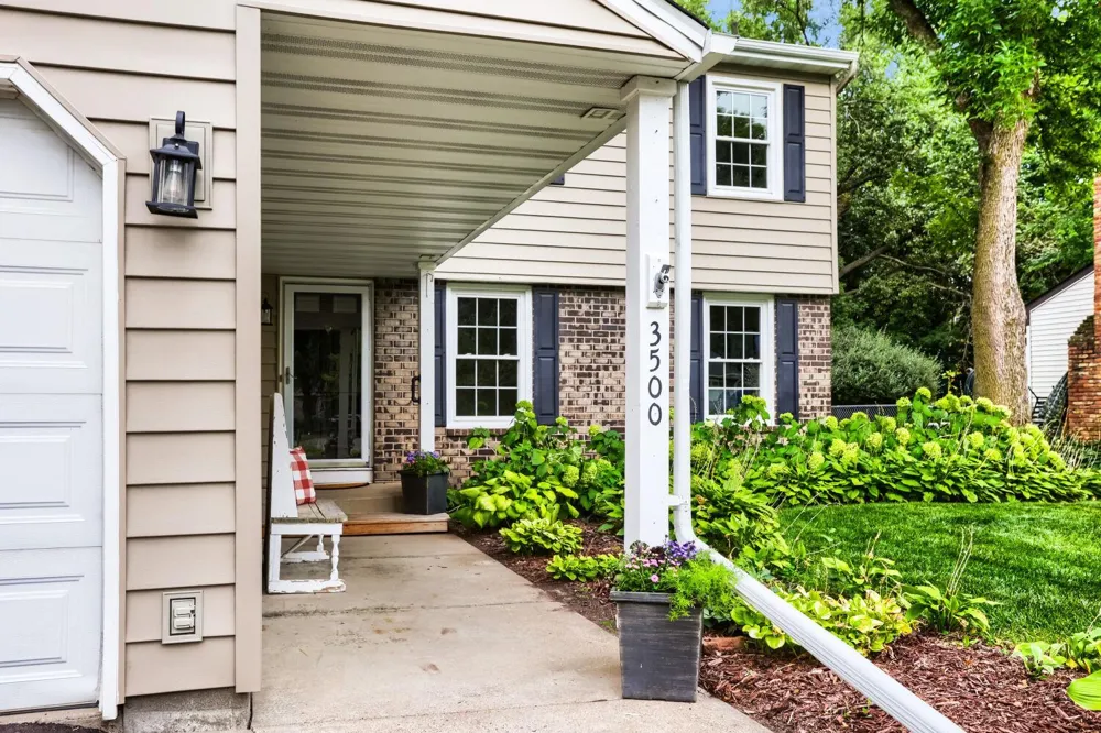 3500 Urbandale Lane Plymouth, MN 55447