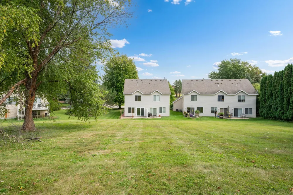 5509 25th Avenue NW Rochester, MN 55901