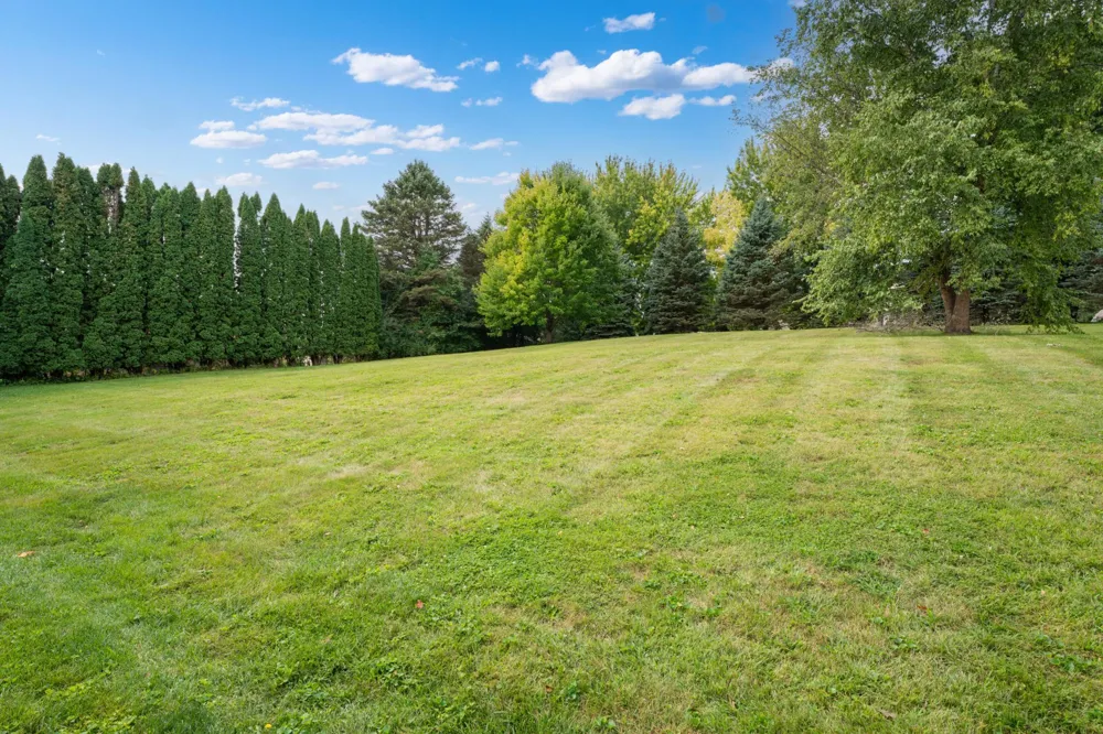 5509 25th Avenue NW Rochester, MN 55901