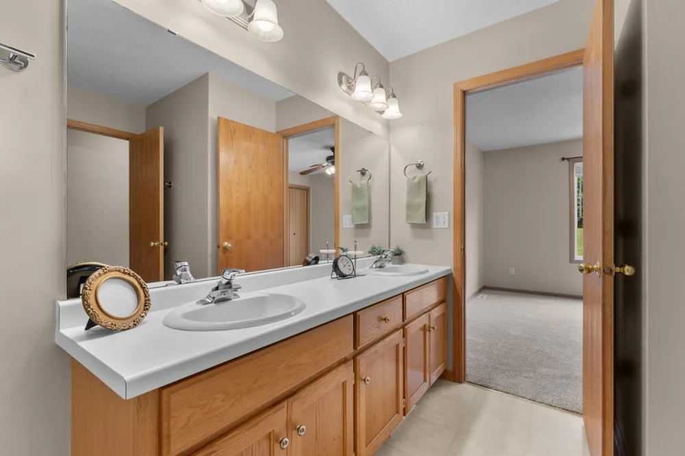 5509 25th Avenue NW Rochester, MN 55901