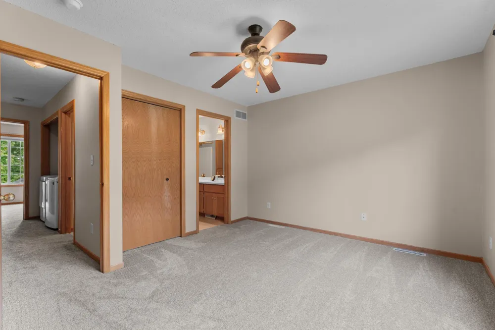 5509 25th Avenue NW Rochester, MN 55901