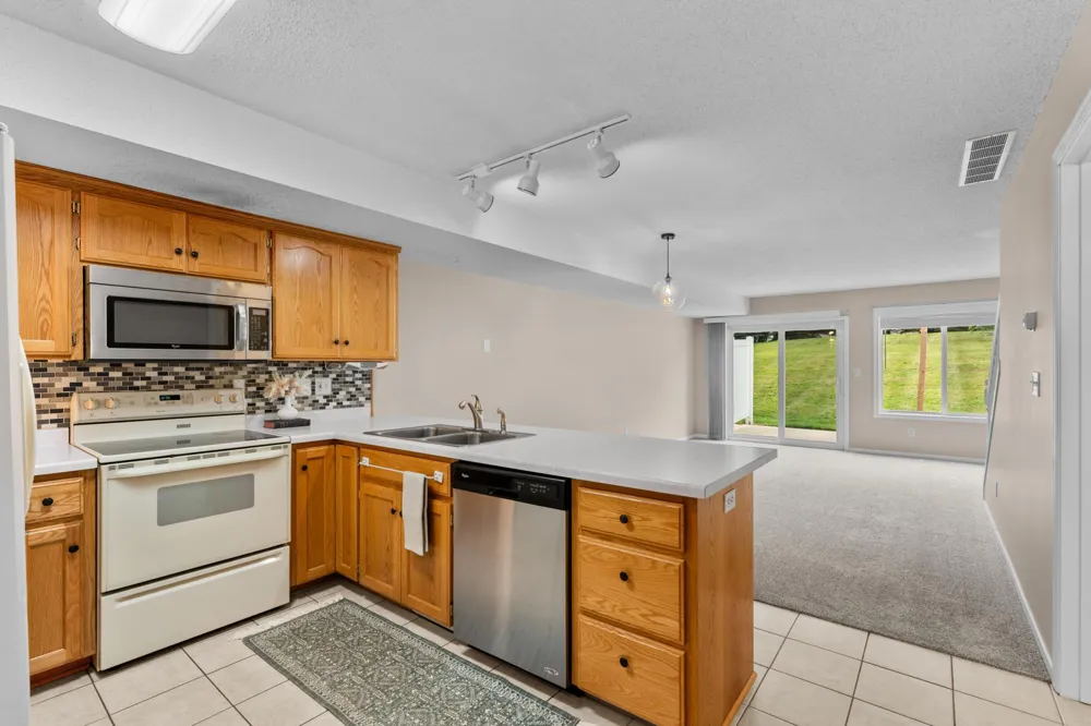 5509 25th Avenue NW Rochester, MN 55901