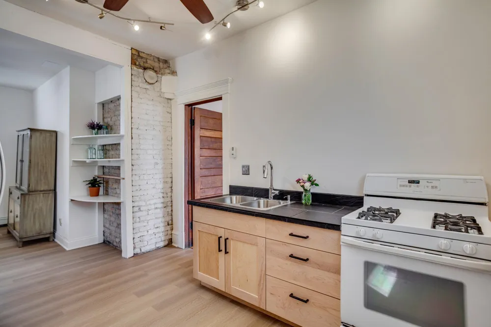 3446 Columbus Avenue Minneapolis, MN 55407