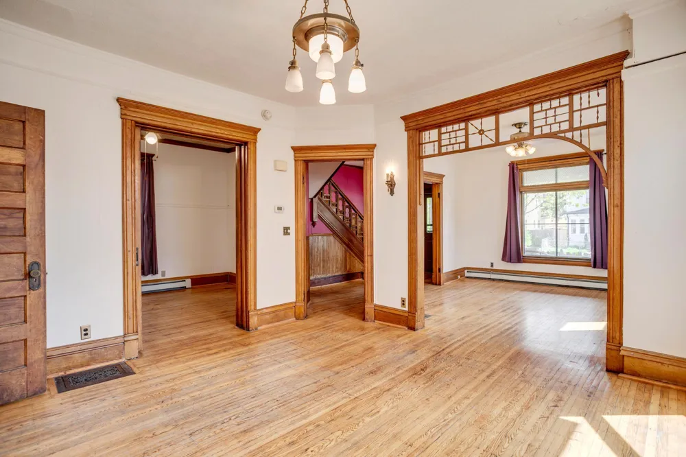 3446 Columbus Avenue Minneapolis, MN 55407