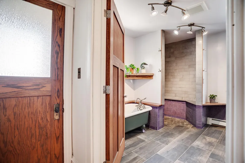 3446 Columbus Avenue Minneapolis, MN 55407