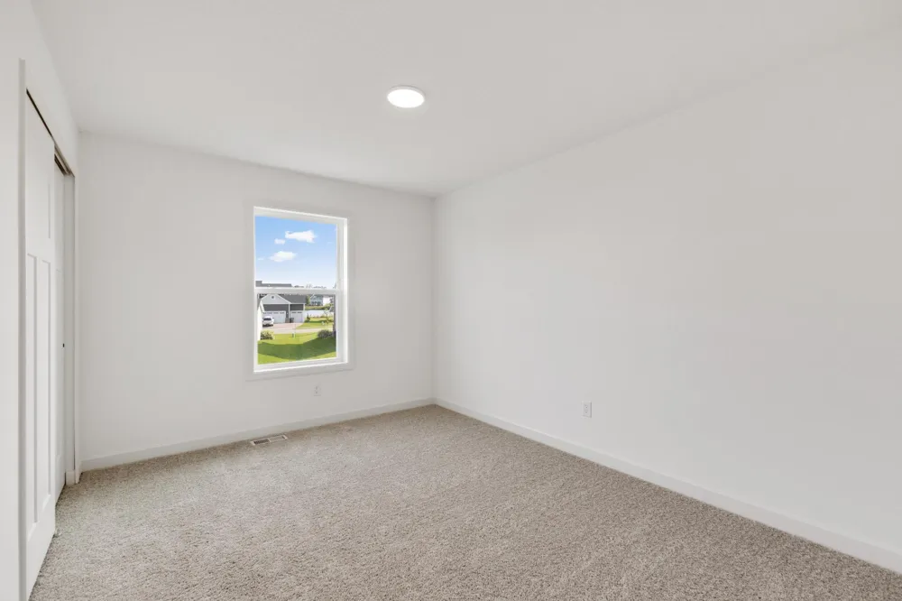 656 Sierra Parkway Waconia, MN 55387