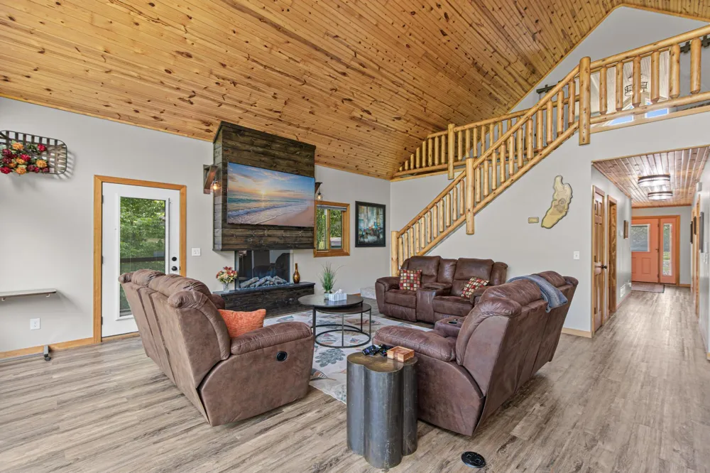 2354 305th Avenue Mora, MN 55051