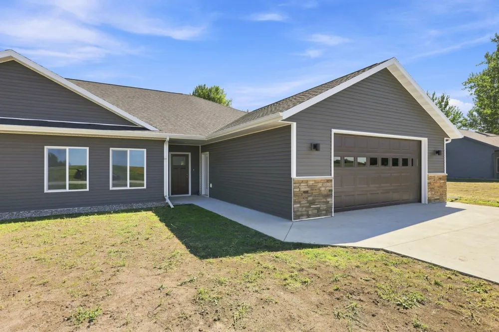 6001 6th Street #B Lake Park, MN 56554
