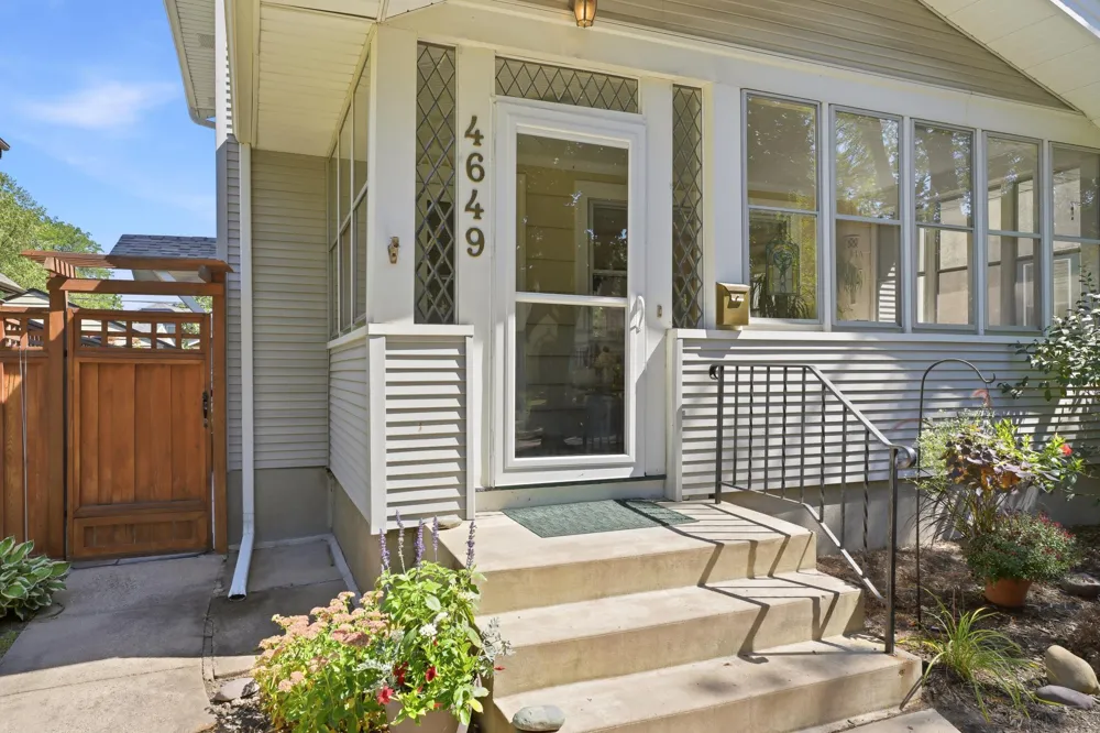 4649 42nd Avenue S Minneapolis, MN 55406