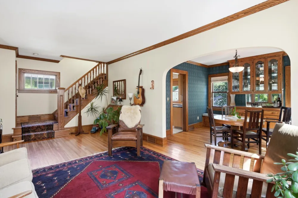 4649 42nd Avenue S Minneapolis, MN 55406