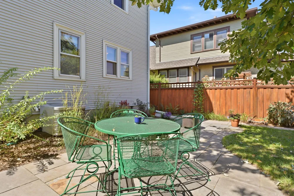 4649 42nd Avenue S Minneapolis, MN 55406