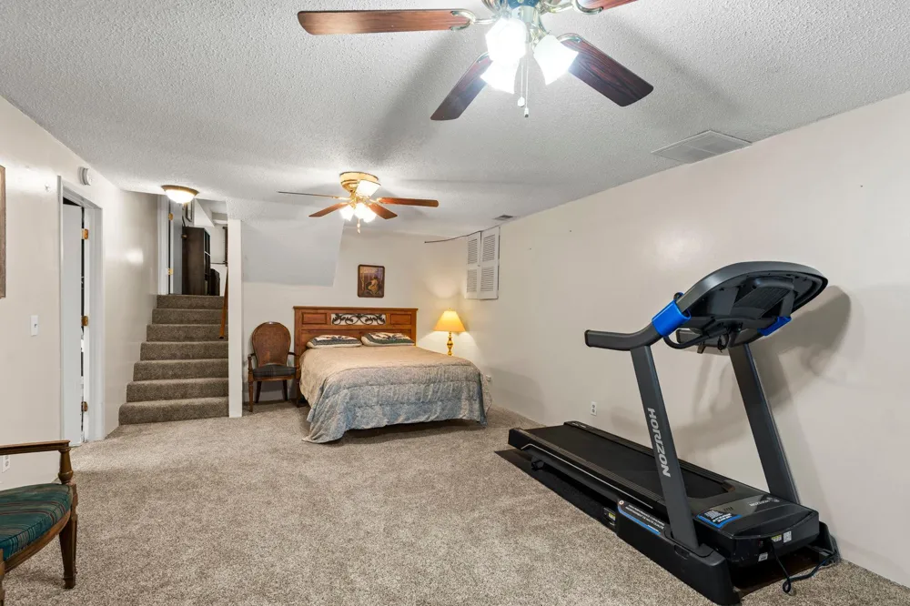 13405 Walnut Drive Burnsville, MN 55337