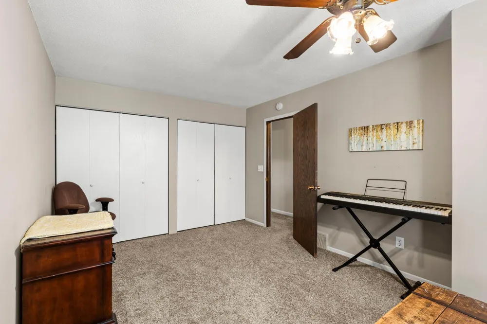 13405 Walnut Drive Burnsville, MN 55337