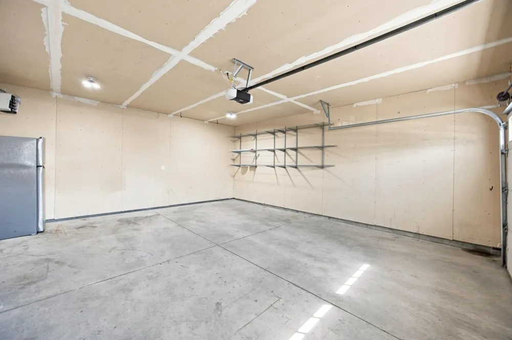 454 Foxtail Drive E West Fargo, ND 58078