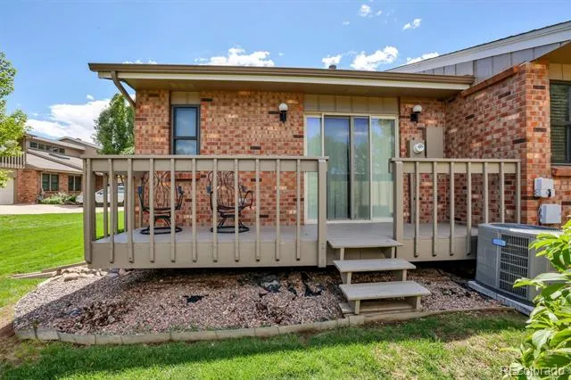 9225 W Jewell Place #105 Lakewood, CO 80227