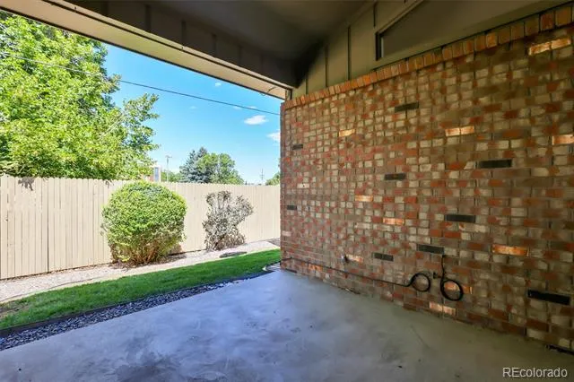9225 W Jewell Place #105 Lakewood, CO 80227