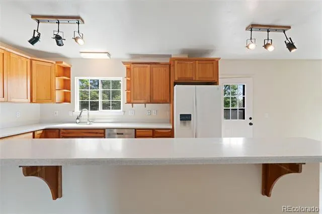 2366 Distinctive Drive Colorado Springs, CO 80920