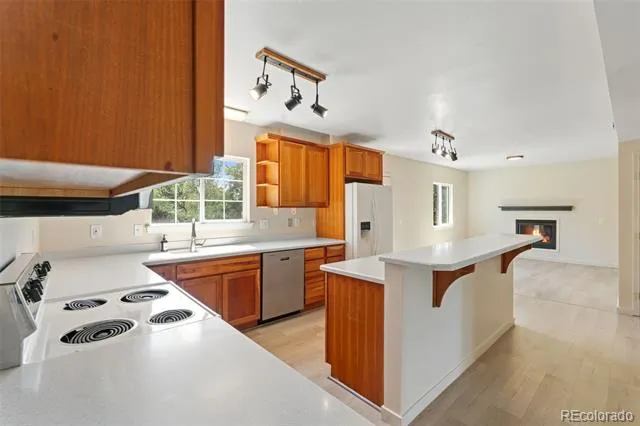 2366 Distinctive Drive Colorado Springs, CO 80920