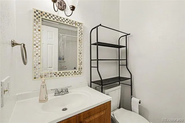 15743 E 13th Place Aurora, CO 80011