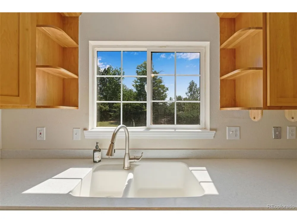 2366 Distinctive Drive Colorado Springs, CO 80920